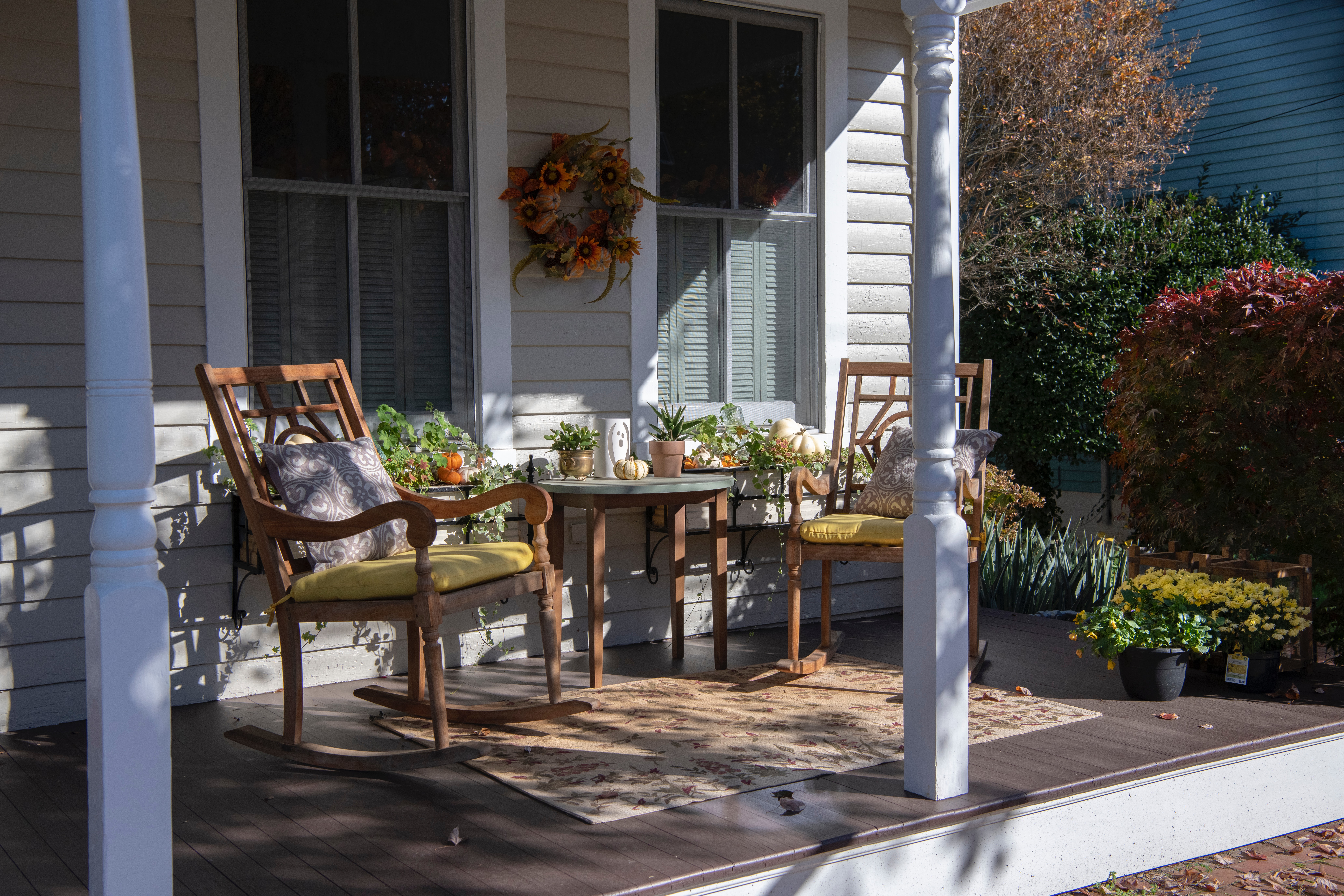 42 Porch Decorating Ideas to Inspire You