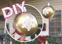 Decoist DIY: Oversized Christmas Ornament
